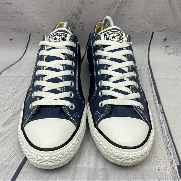 Converse Chuck Taylor Navy Sneaker Men's Size 10 - Picture 2 of 4
